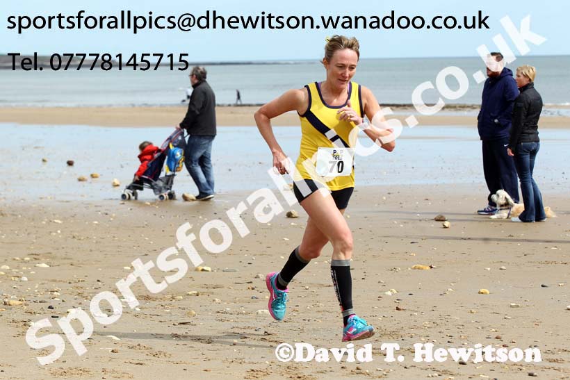 Pier to Pier, South Shields to Roker. Photo: David T. Hewitson/Sports for All Pics